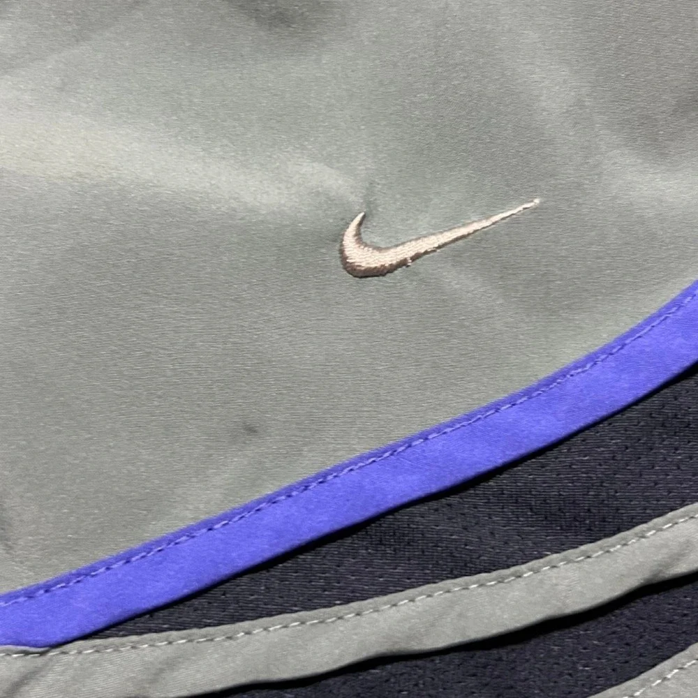The Unbranded Brand nike dri
